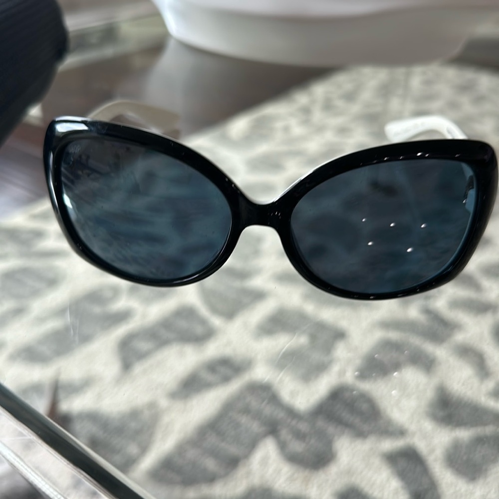 Cost sunglasses. Blue lense.